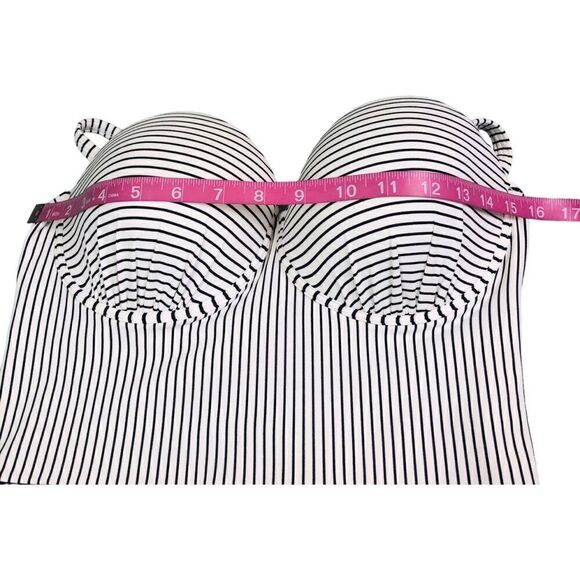 Garotas Retro Stripped Slimming Swimsuit - Picture 9 of 10